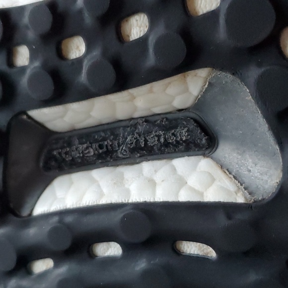 Adidas Ultra Boost  Women's Shoes - Picture 12 of 17